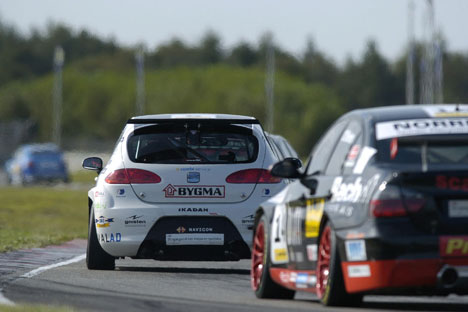 Jason Watt i sin SEAT
(Foto: Jeppe Rimmen)
